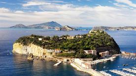 Isola di Nisida - >Naples