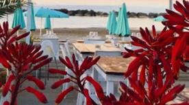 La Nella Beach Experience - >Fano