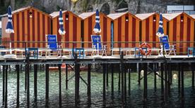 Leonelli's beach - >Sorrento
