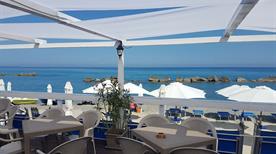Lido Kiss Kiss - >Rometta Marea