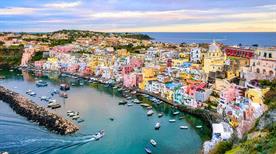 Marina Corricella - >Procida