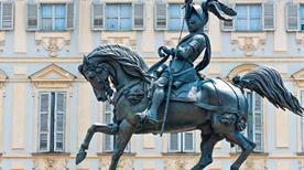 Monumento Emanuele Filiberto - >Turin