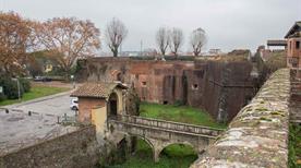 Mura di Pistoia - >Pistoia