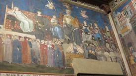 Museo Civico - >Siena
