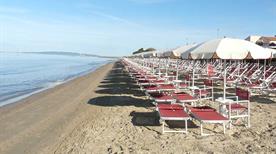 Nettuno Follonica - >Follonica