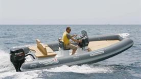 Noleggio Gommoni Nautica Salerno 3000 - >Salerno