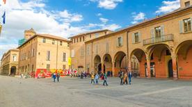 Palazzo Bentivoglio - >Bologne
