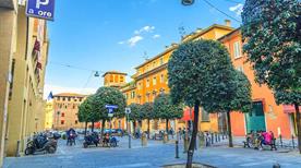 Palazzo Caprara - >Bologne