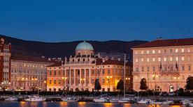 Palazzo Carciotti - >Trieste