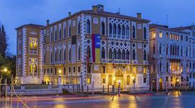Palazzo Cavalli-Franchetti  - >Venecia