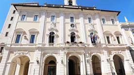 Palazzo Comunale - >Rieti