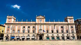 Palazzo del Governatore - >Piacenza