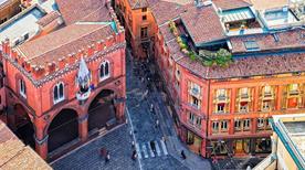 Palazzo della Mercanzia - >Bologne