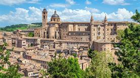 Palazzo Ducale - >Urbino