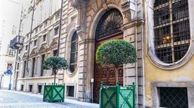 Palazzo Falletti di Barolo - >Turin