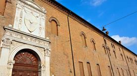 Palazzo Schifanoia - >Ferrara