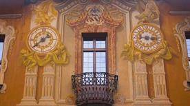 Palazzo Vescovile - >Como