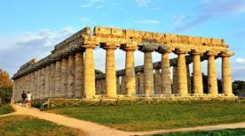 Parco Archeologico di Paestum - >Paestum