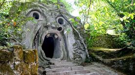Parco dei Mostri - >Bomarzo