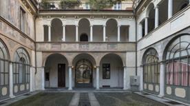 Persano - >Turin