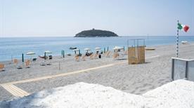 Pietrarossa Beach - >Diamante