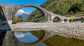 Ponte del Diavolo  - >Borgo a Mozzano