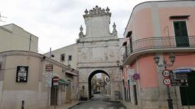 Porta di Sant' Andrea - >Andria