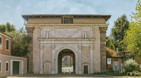 Porta di Santa Croce - >Padova