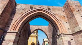 Porta Maggiore - >Bologne