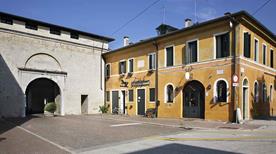 Porta Santi Quaranta - >Treviso