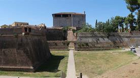 Porta Senese - >Grosseto