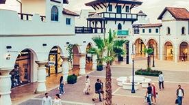 Puglia Outlet Village - >Molfetta