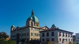 Santuario di Santa Gemma - >Lucques