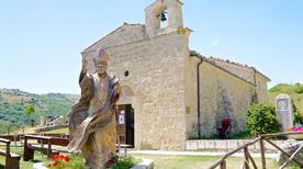 Santuario Giovanni Paolo II - >L'Aquila