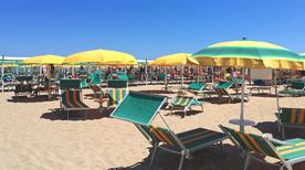 Spiaggia 62 Sandrino - >Riccione