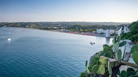 Spiaggia del Pizzomunno - >Vieste