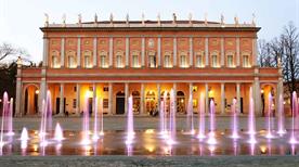 Teatro Municipale Romolo Valli - >Reggio Emilia
