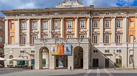 Teatro Verdi - >Trieste