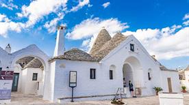 Trullo Sovrano - >Alberobello
