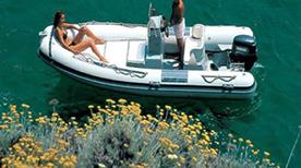 TWKC Talamone Windsurf Kitesurfing Center, noleggio gommone - >Talamone