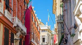 Via Garibaldi - >Genoa