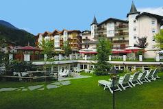 IRIS PARK HOTEL