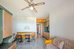 JULIA RESIDENCE