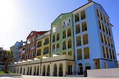 Marino's Aparthotel