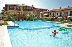 Hotel Romantic - Famiglia Egger