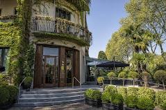 HOTEL DE LA VILLE