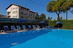 HOTEL IDANIA