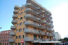 CAMPUS HOTEL