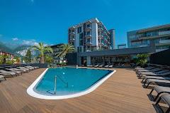 LAKEFRONT HOTEL MIRAGE