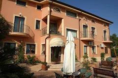 VILLA AURORA